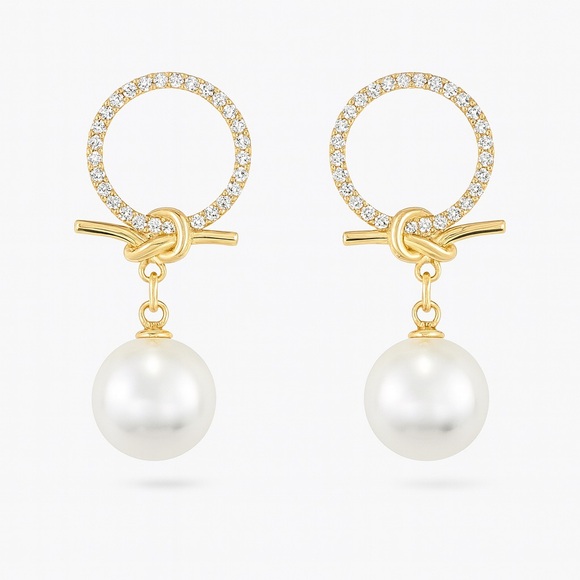 Anthropologie Jewelry - ⚜️Chic Gold and Pearl Drop Earrings